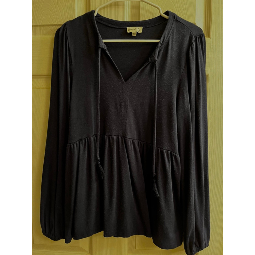 WONDERLY~Navy Long Sleeve Peplum Blouse~M